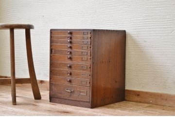 アンティーク家具　アンティーク10杯小引き出し