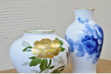 中古!大倉陶園花瓶2点セット(ブルーローズ)