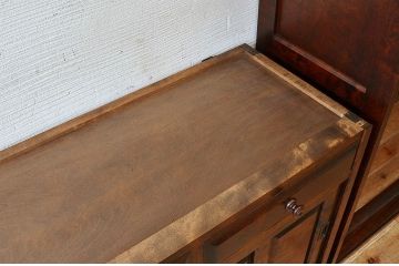 ◇中古　北海道民芸家具収納棚(食器棚)