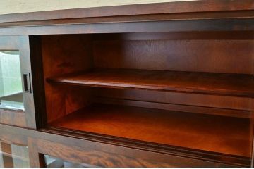 ◇中古　北海道民芸家具収納棚(食器棚)