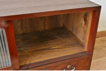 アンティーク家具　漆の綺麗なモールガラスローボード