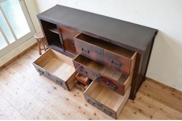 アンティーク家具　古民具　骨董　前面欅!味のある大帳場箪笥(水屋箪笥)