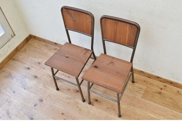アンティーク家具　古い鉄脚のシンプルな椅子(イス)1