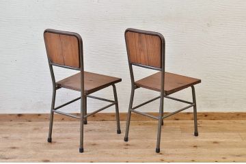 アンティーク家具　古い鉄脚のシンプルな椅子(イス)1