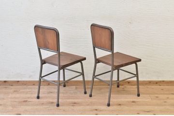 アンティーク家具　古い鉄脚のシンプルな椅子(イス)2