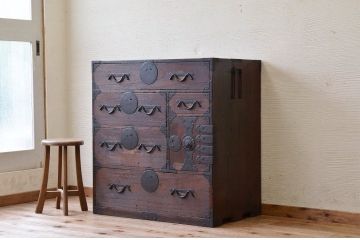 アンティーク家具　古民具　骨董　大振りな時代箪笥
