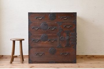 アンティーク家具　古民具　骨董　大振りな時代箪笥