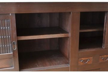 アンティーク家具　素敵なデザイン!古い水屋箪笥サイドボード