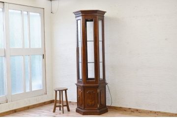 中古　イタリア製六角縦型キャビネット(ガラスケース、ショーケース)