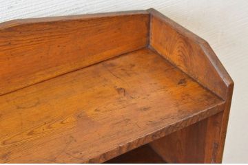 アンティーク家具　シンプルなアンティーク飾り棚(本棚)
