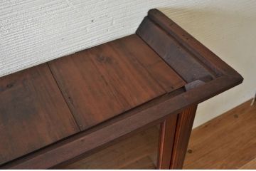 アンティーク家具　古い栓材のシンプルなアンティーク収納棚(飾り棚)