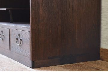 アンティーク家具　古い木のシンプルなアンティークローボード