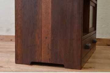 アンティーク家具　珍品!変わり型アンティーク収納棚