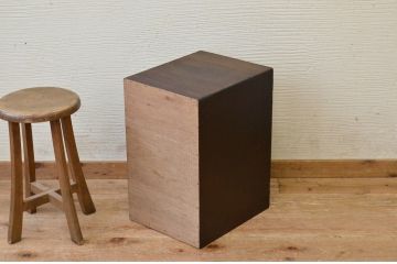 アンティーク家具　使い込まれたアンティーク小引き出し