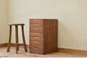 アンティーク家具　古いナラ材のネームプレート付きアンティーク小引き出し