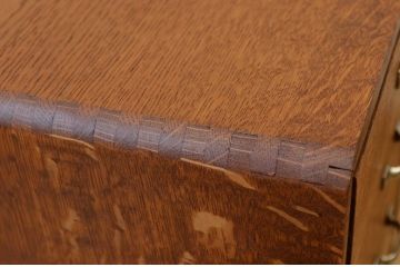 アンティーク家具　古いナラ材のネームプレート付きアンティーク小引き出し