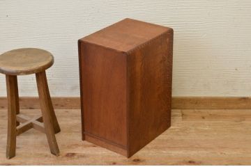 アンティーク家具　古いナラ材のネームプレート付きアンティーク小引き出し