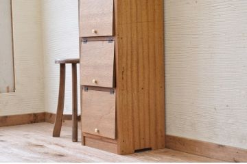 アンティーク家具　古材を使って製作したパタパタ収納棚4　(下駄箱)