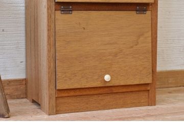 アンティーク家具　古材を使って製作したパタパタ収納棚4　(下駄箱)