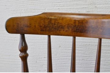 中古　メーカー不明作りの良いスティックバックチェア2脚