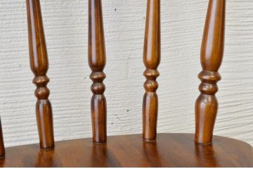 中古　メーカー不明作りの良いスティックバックチェア2脚
