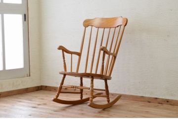 ★中古　飛騨・ダイネット　ロッキングチェア