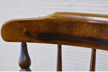 中古　メーカー不明作りの良いスティックバックチェア1脚2