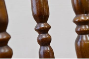 中古　メーカー不明作りの良いスティックバックチェア1脚2