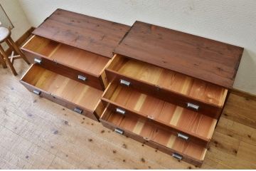 アンティーク家具　☆前面欅!二段重ねアンティークチェスト