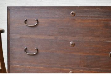 アンティーク家具　シンプルなアンティークローチェスト2