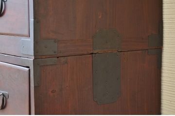 アンティーク家具　☆古民具　骨董　古い欅材の二段重ね時代箪笥