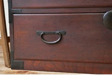 アンティーク家具　☆古民具　骨董　古い欅材の二段重ね時代箪笥