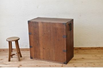 アンティーク家具　古民具　骨董　総桐の小振りな帳場箪笥(桐箪笥、桐たんす)