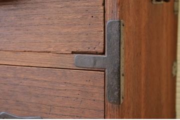 アンティーク家具　☆古民具　骨董　二段重ねシンプルな時代箪笥