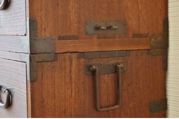 アンティーク家具　☆古民具　骨董　二段重ねシンプルな時代箪笥