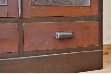アンティーク家具　ダイヤガラスアンティーク本箱