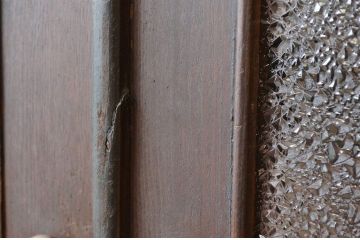 アンティーク家具　ダイヤガラスアンティーク本箱