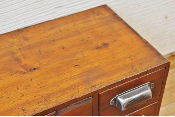 アンティーク家具　古い木のアンティーク小引き出し
