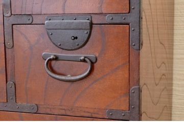 アンティーク家具　古民具　骨董　古い商家の上質な三方欅小箪笥