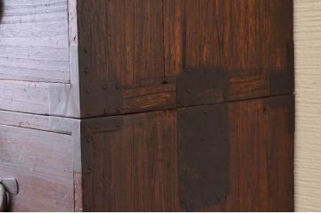 アンティーク家具　☆素敵な雰囲気!古い木の二段重ね時代箪笥