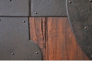 アンティーク家具　☆明治時代　総桐観音開き時代箪笥(桐箪笥、桐たんす)
