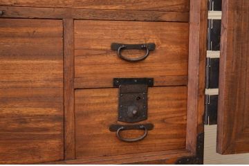 アンティーク家具　☆明治時代　総桐観音開き時代箪笥(桐箪笥、桐たんす)