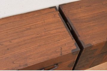 アンティーク家具　☆明治時代　総桐観音開き時代箪笥(桐箪笥、桐たんす)