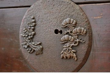 アンティーク家具　傷み有　使い込まれた時代箪笥ローボード1