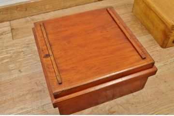 アンティーク家具　かつおぶし削り器　小引き出しなど5(6)点セット