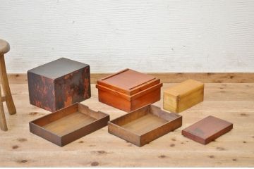 アンティーク家具　かつおぶし削り器　小引き出しなど5(6)点セット