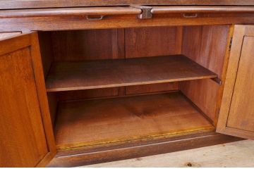 古いナラ材の極めて上質な二段重ねアンティーク食器棚