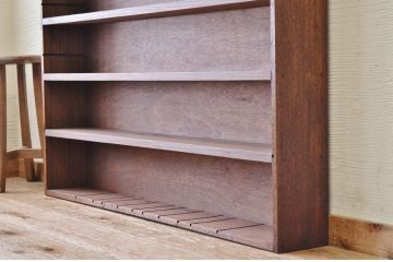 アンティーク家具　古い木の薄型アンティーク飾り棚(本棚、陳列棚)2