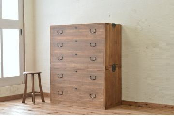 アンティーク家具　☆古い木味のシンプルなアンティークチェスト(時代箪笥)
