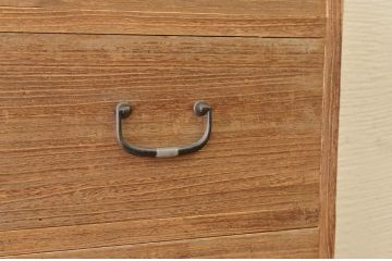 アンティーク家具　☆古い木味のシンプルなアンティークチェスト(時代箪笥)